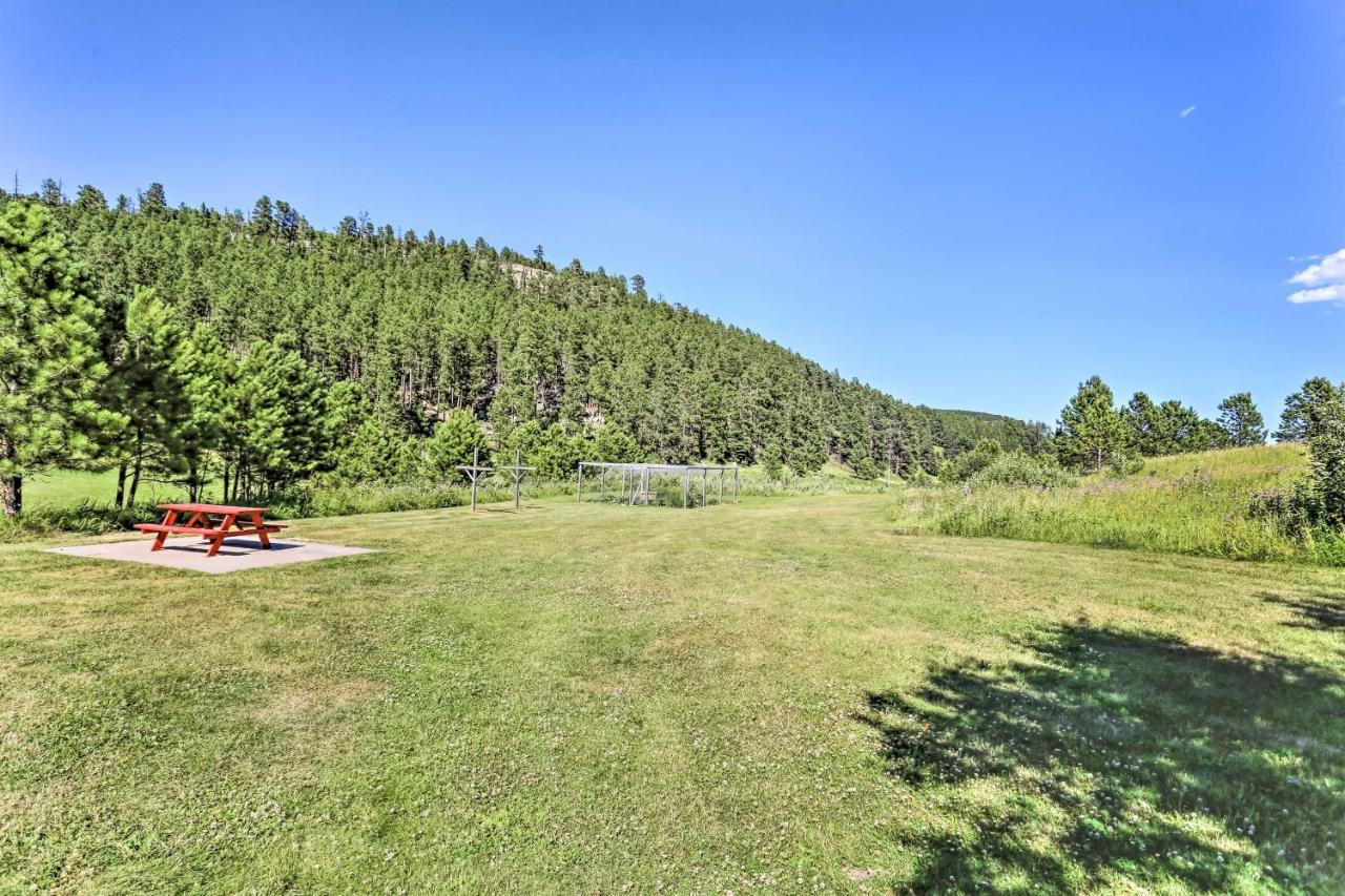 Rapid City Cabin With Hiking And Atv Trail Access Exterior photo