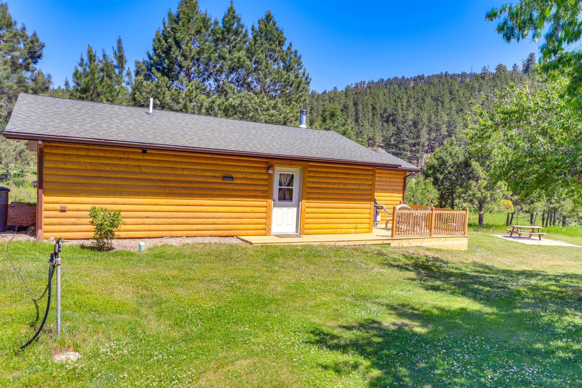 Rapid City Cabin With Hiking And Atv Trail Access Exterior photo